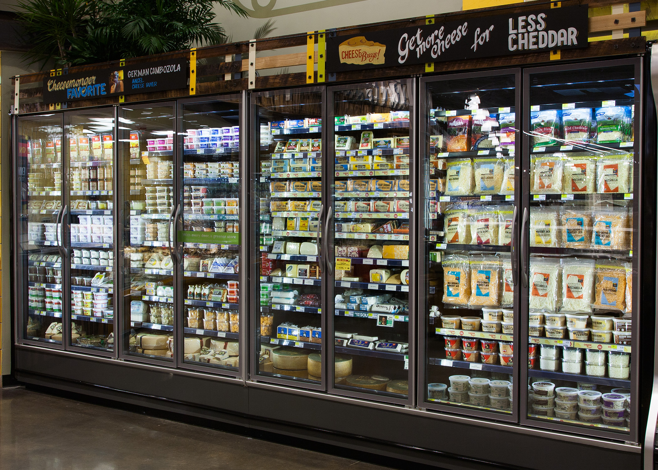 6RBLH-display-case-dairy-beverage.jpg