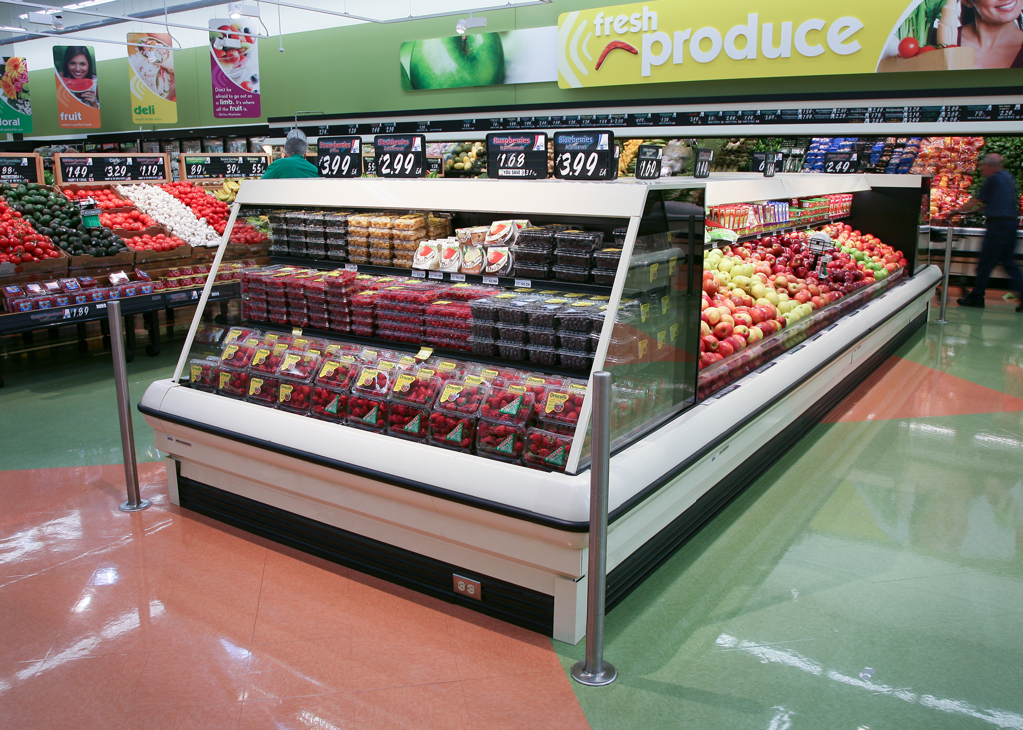 O35EM-display-case-photos-produceIMG_3014_2.jpg
